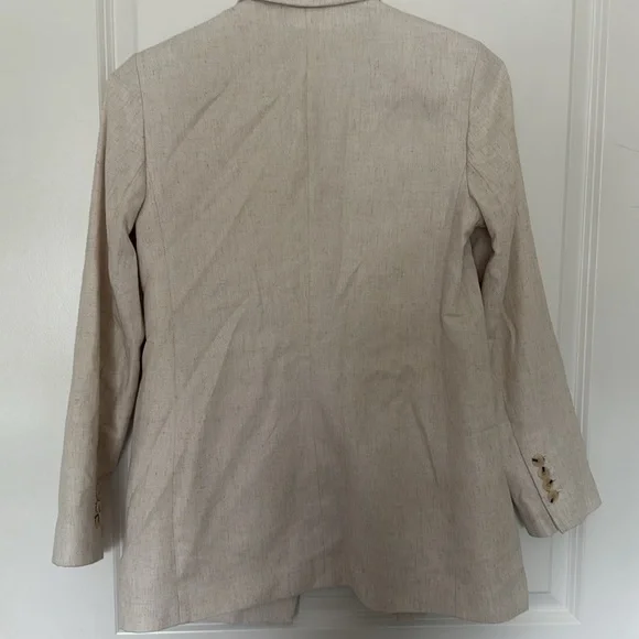 New Woman’s Express Blazer Cream Size Small - New With Tags* - Picture 6 of 7